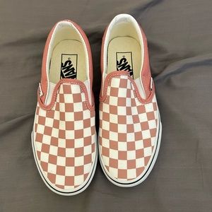 Brand new women’s size 5.5 slip on pink/blush vans